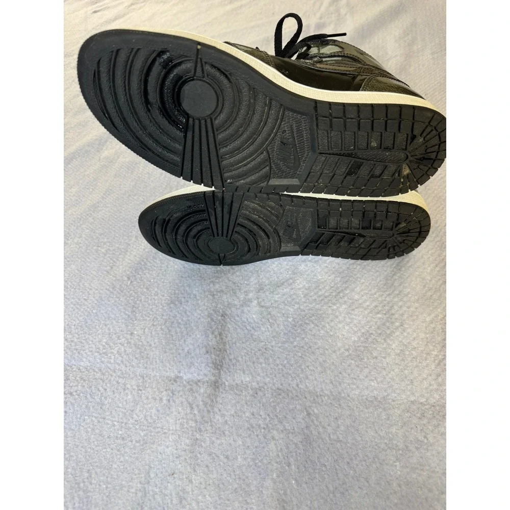 Nike Air Jordan 1 Retro High Black Metallic Silver Sneakers 332550-017 Mens 10